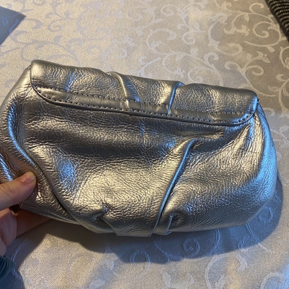 Marc By Marc Jacobs Classic Q Natasha Silver Bag - Picture 6 of 6